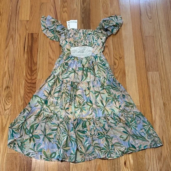 &MERCI small “Shannon Dress” Floral with Ruffled Sleeves, smocked waist, tiered - Picture 8 of 8